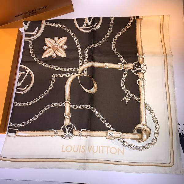 Louis Vuitton Scarf LVC00531